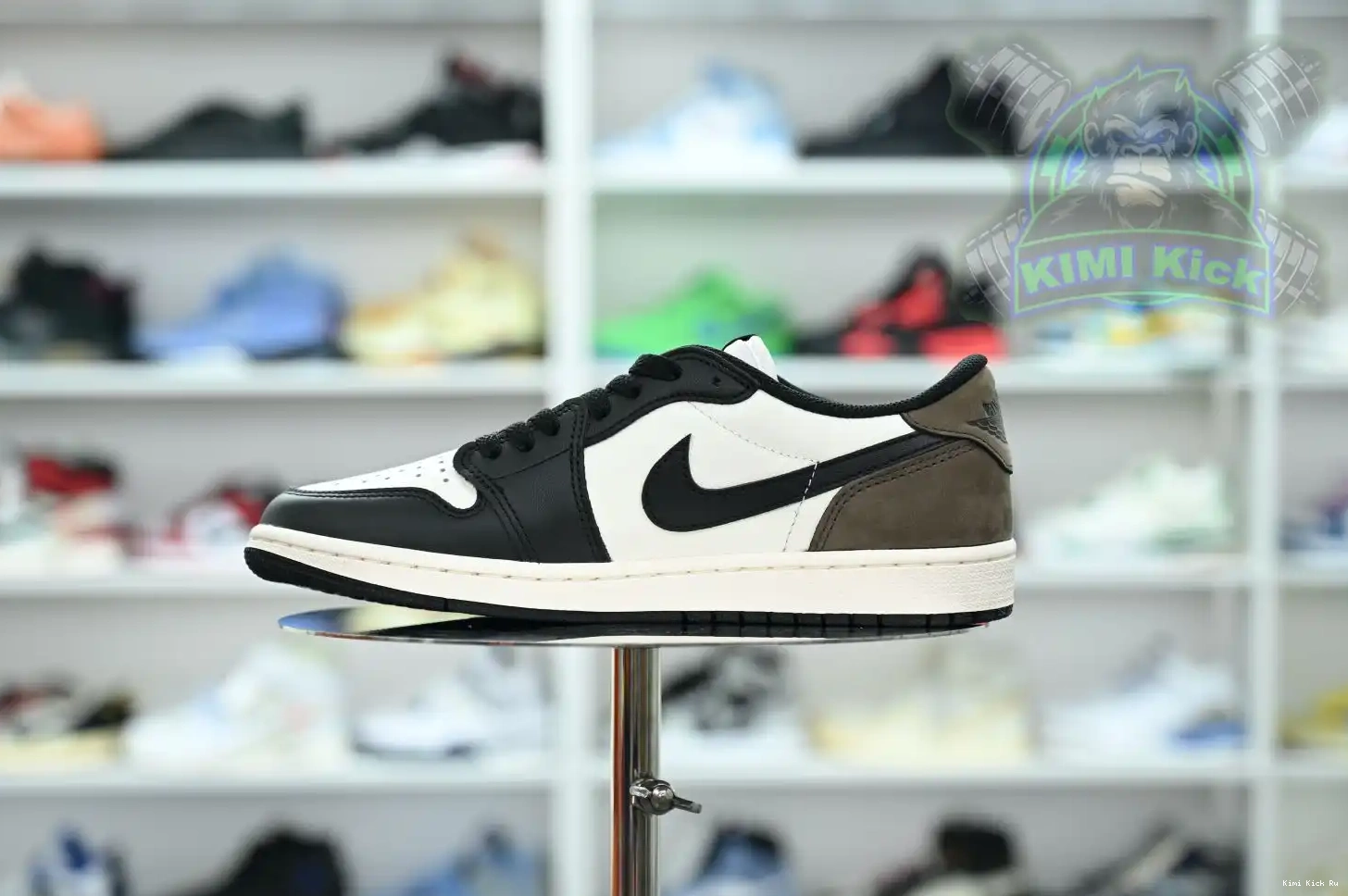 Air Jordan Low Kimikick Jordan OG  1 0809